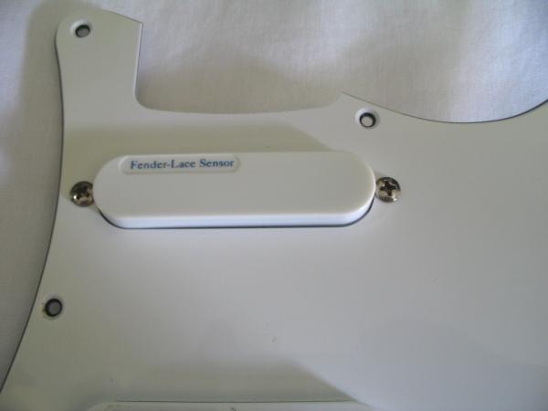 Fender Lace Sensor Blue pickup in the neck position